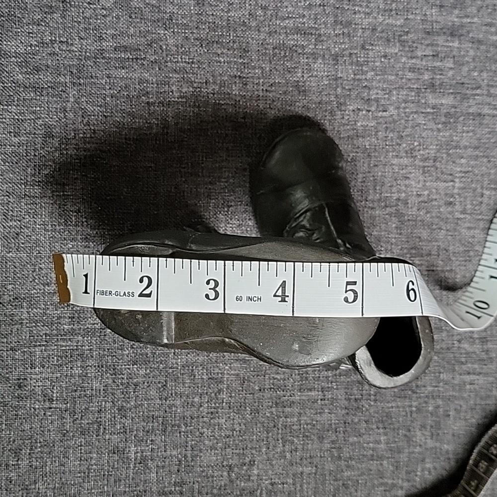 2/$8 Resin Baby Shoes - Picture 7 of 7